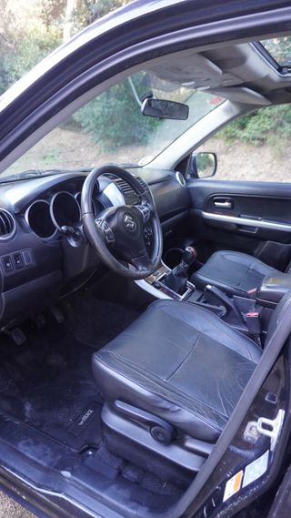 Suzuki Grand Vitara 4x4 LIMITED 1.9 DDIS !!