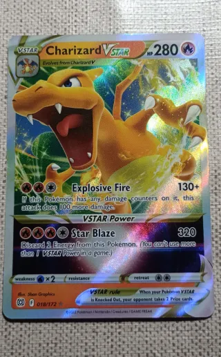 Carta Pokémon Charizard VSTAR 018/172