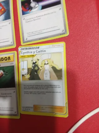 Cartas Pokémon Entrenador (4 unidades)