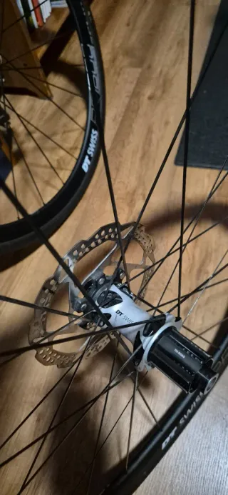 Juego Ruedas DT Swiss PR 1600 Spline 32