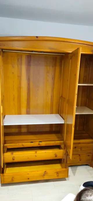 Armadio in legno massello midas 160x210