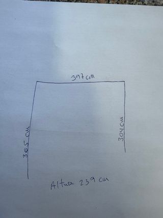 Muebles de cocina negros y marrones