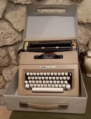 Olivetti Lettera 25 Máquina de Escribir