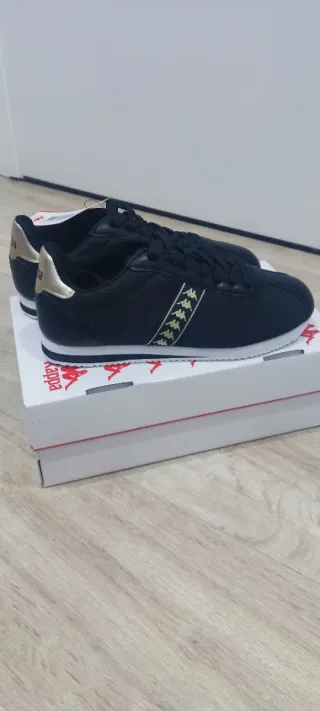 Zapatillas Kappa Mujer Negras y Doradas