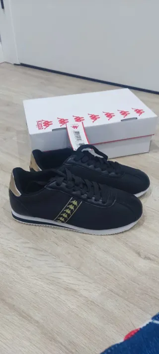Zapatillas Kappa Mujer Negras y Doradas