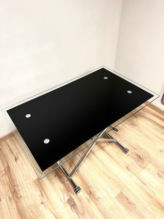 Mesa elevable cristal negro y metal