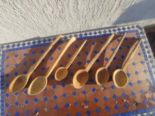 Cucharones antiguos hechos a mano