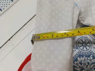 Traje de flamenca azul clarito, blanco y rojo