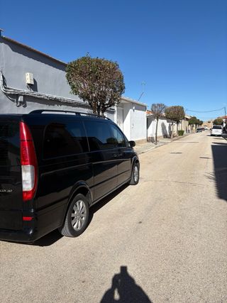 Mercedes-Benz Viano 2009