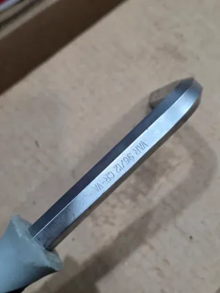 Chave hexagonal VAR 96/12 12mm