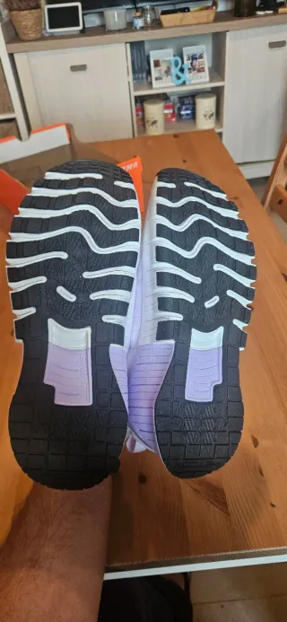 Nike Free Metcon 6 Talla 42 Morado Nuevo