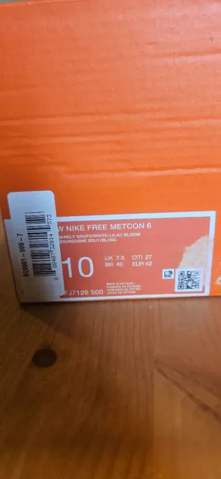 Nike Free Metcon 6 Talla 42 Morado Nuevo