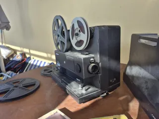 Proyector Cineton P800 Play Super 8