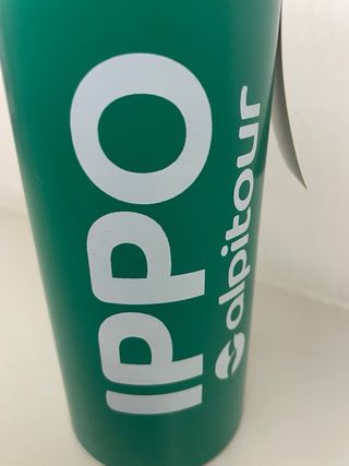 Vendo borraccia in alluminio verde marchiata IPPO