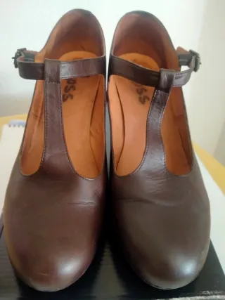 Zapatos de tacón núm 41