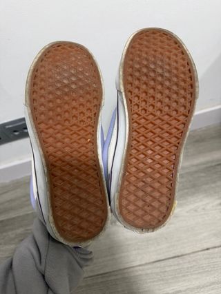 Vans Mujer Beige y Morado