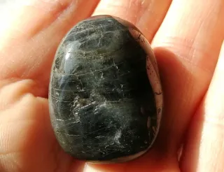 Gema Labradorita meditación