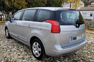 Peugeot 5008 HDI 2013