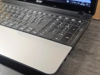 Acer Aspire E1-571 Portátil Negro/Plateado