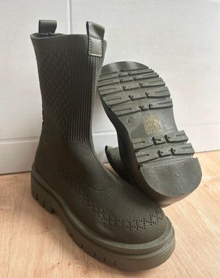 Botines efecto calcetín verde militar