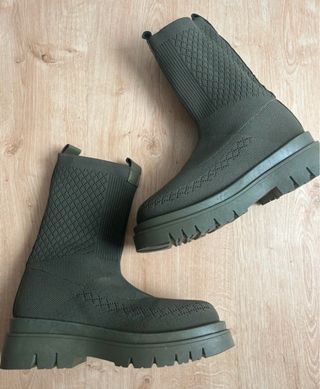 Botines efecto calcetín verde militar