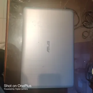 Computer portatile Asus In Search of Incredible