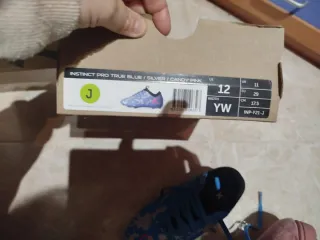 Botas de fútbol XBLADES azules, talla 29