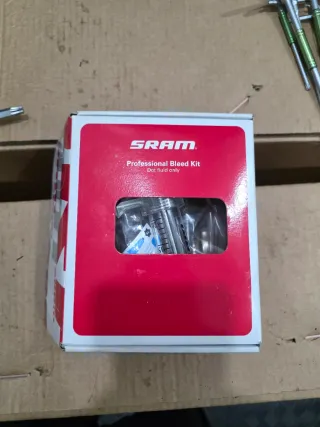 Kit Purga Frenos SRAM Pro DOT Fluid