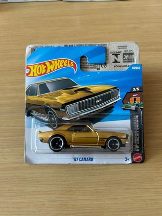 Hot Wheels '67 Camaro Dorado