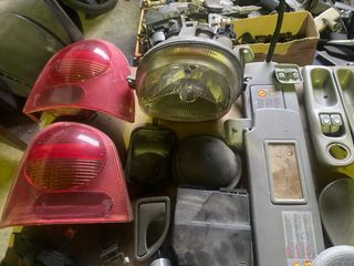 Peças Renault Twingo Faróis, Farolins, Botões, Gre