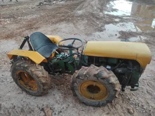 Tractor BJr Met 2000 con motor de arranque