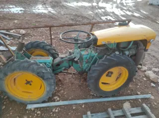 Tractor BJr Met 2000 con motor de arranque