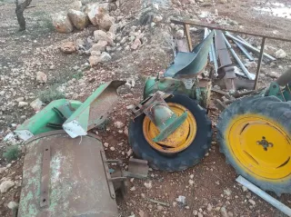 Tractor BJr Met 2000 con motor de arranque