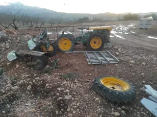 Tractor BJr Met 2000 con motor de arranque