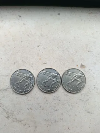3 Moedas Mundial Hóquei 82