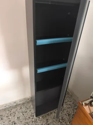 Muebles de aseo metal y cristal