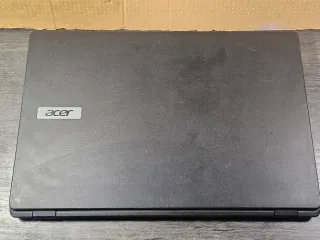 Acer Aspire E17 ES1-711-C93P Portátil Negro