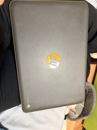 HP Chromebook Amarillo