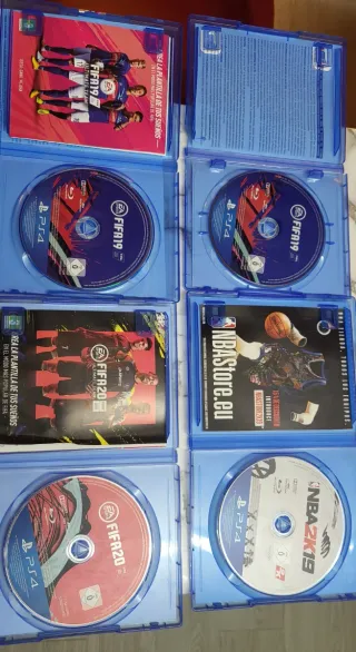 4 Mandos y 4 Juegos PS4 (PlayStation 4)