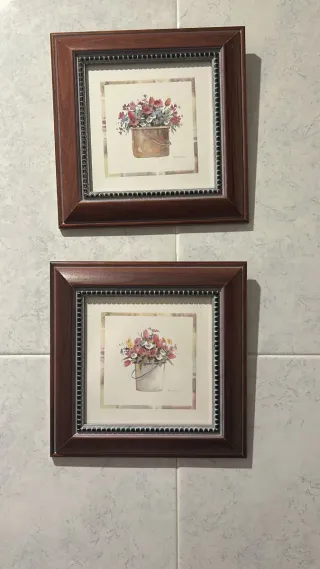 2 Cuadros Flores Cubo Marco Madera. 22.5x22.5