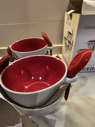 4 Tazze in ceramica per zuppa