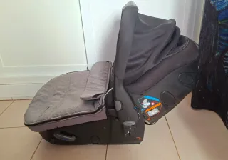 Jané Muum Matrix gris con protectores 0-13 kg