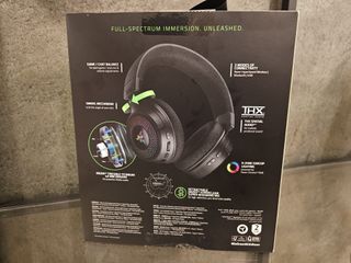 Razer Kraken V4 Wireless RGB - Como Novos