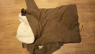 Parka Mango Talla S verde forro polar