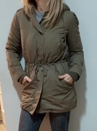Parka Mango Talla S verde forro polar