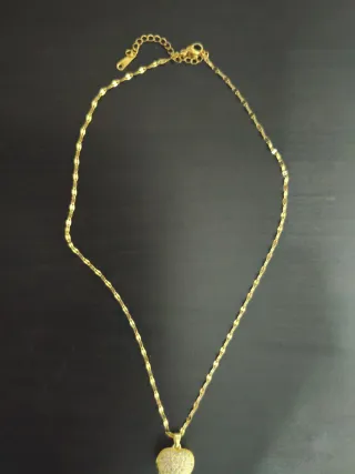 Collar Corazón Dorado con Circonitas