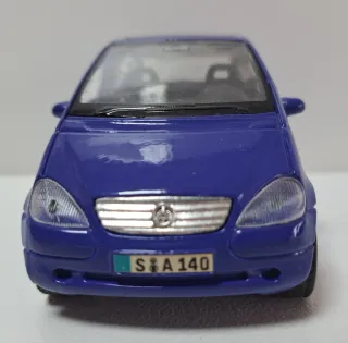 Miniatura Mercedes Clase A 1/34
