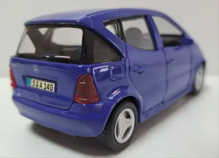 Miniatura Mercedes Clase A 1/34