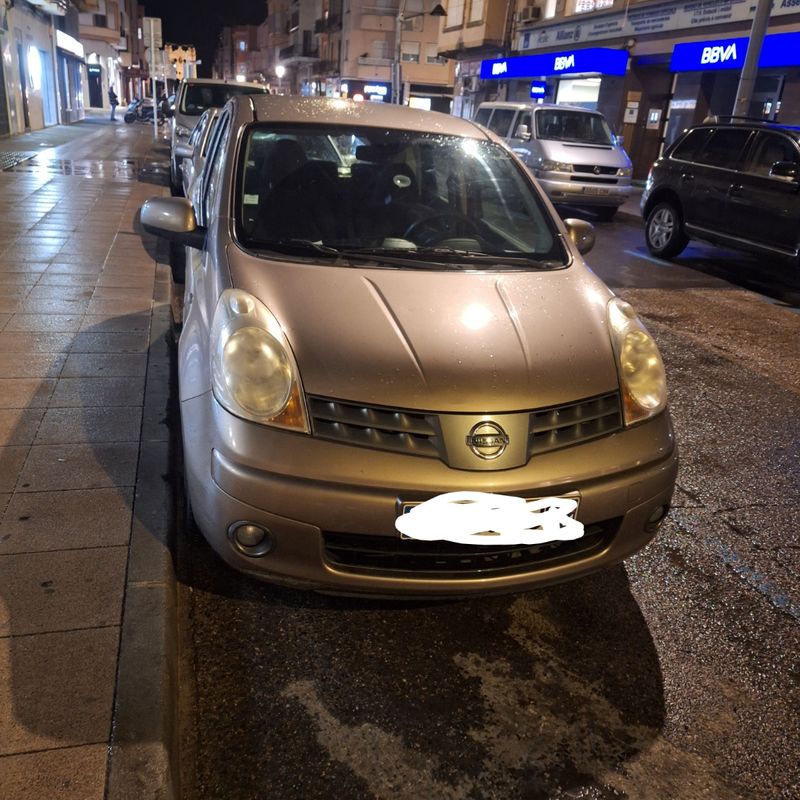 Nissan Note 2008 - foto 1