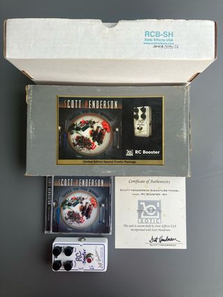 Xotic RC Booster Scott Henderson Limited Ed. Pedal